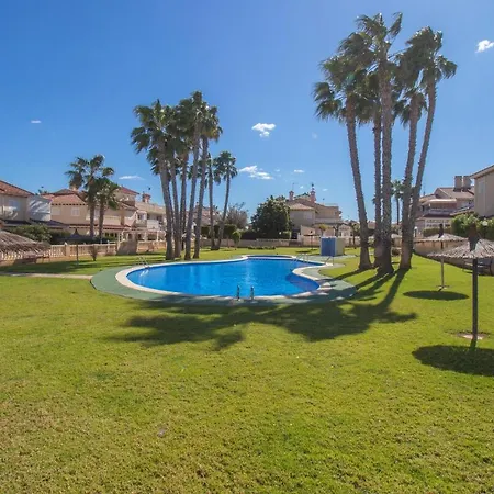 4 Bedroom Lovely In Orihuela Costa Holiday home *